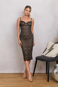 fully lined lace dress with cup insert
